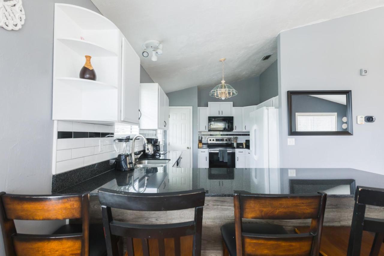 Five Bedroom Home In The Heart Of St Aug Beach سانت أوغيستين المظهر الخارجي الصورة