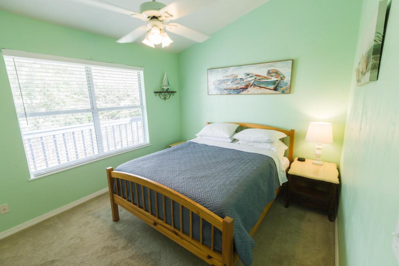 Five Bedroom Home In The Heart Of St Aug Beach سانت أوغيستين المظهر الخارجي الصورة